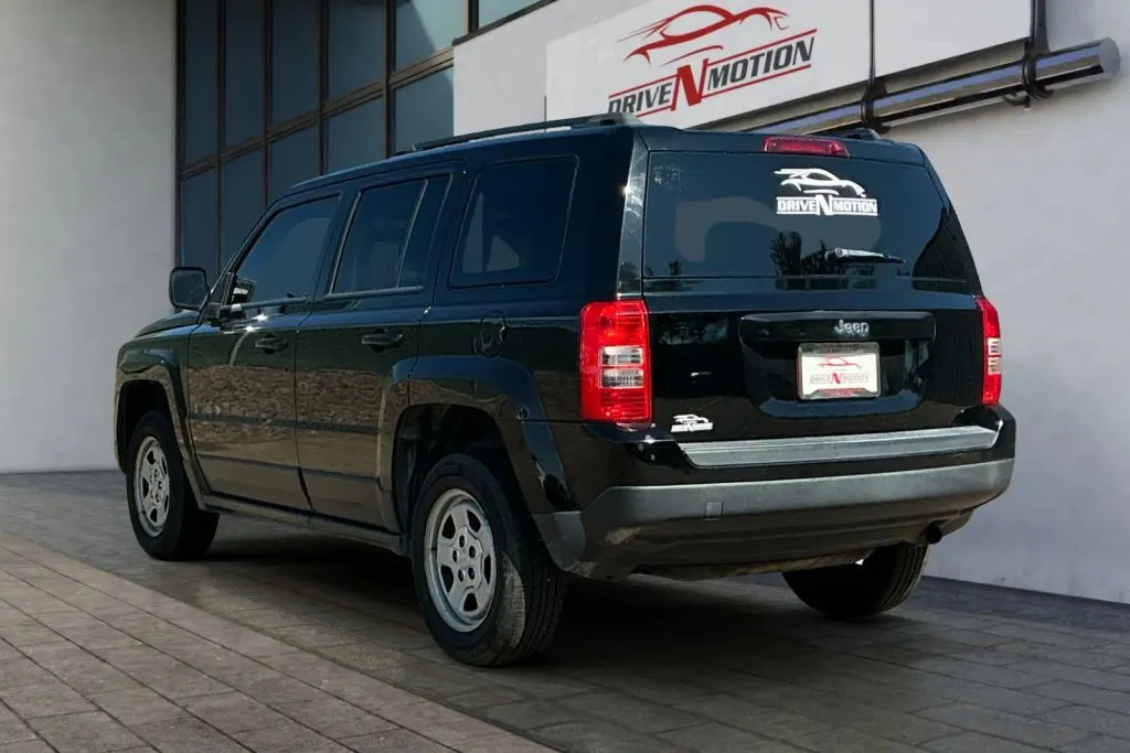 More photos of 2015 Jeep Patriot Sport SUV 4D at Drive N-Motion Greeley, CO