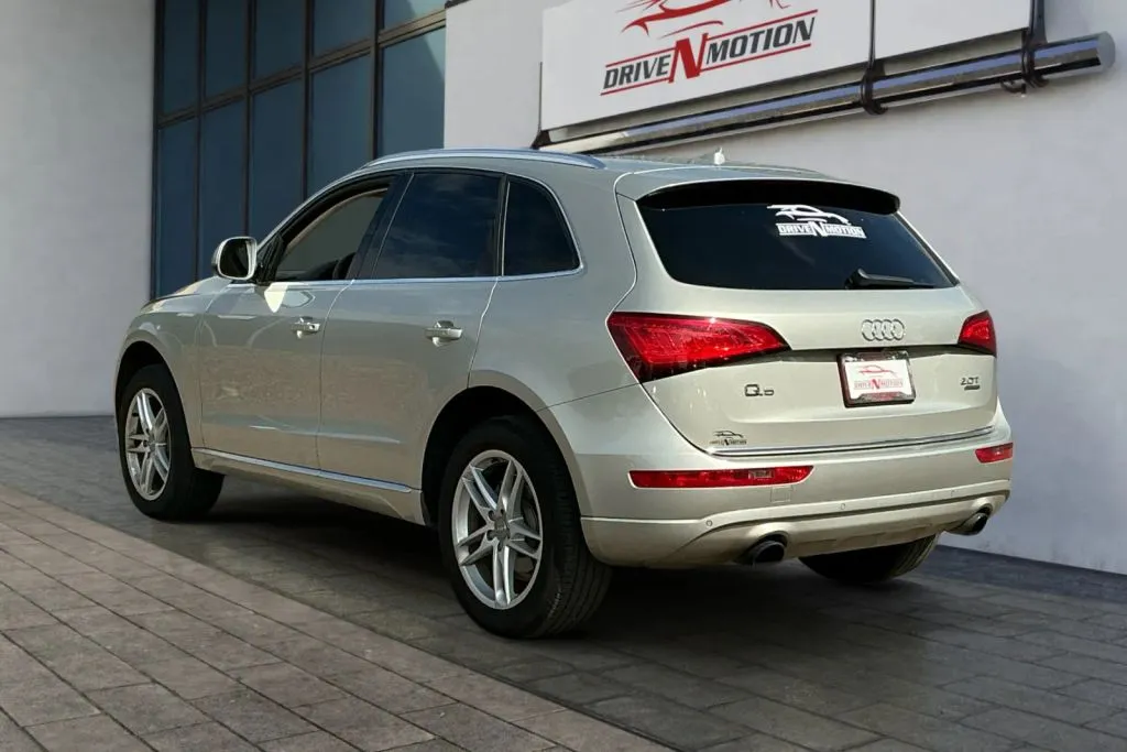 More photos of 2015 Audi Q5 2.0T Premium Plus Sport Utility 4D at Drive N-Motion Greeley, CO
