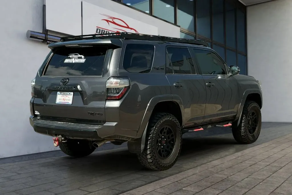 More photos of 2018 Toyota 4Runner TRD Off-Road Sport Utility 4D at Drive N-Motion Greeley, CO