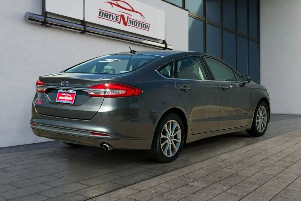 More photos of 2017 Ford Fusion SE Sedan 4D at Drive N-Motion Greeley, CO