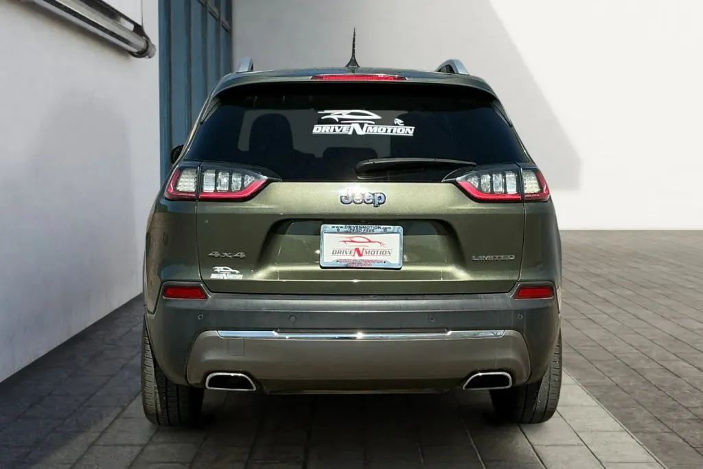 More photos of 2019 Jeep Cherokee Limited Sport Utility 4D at Drive N-Motion Greeley, CO