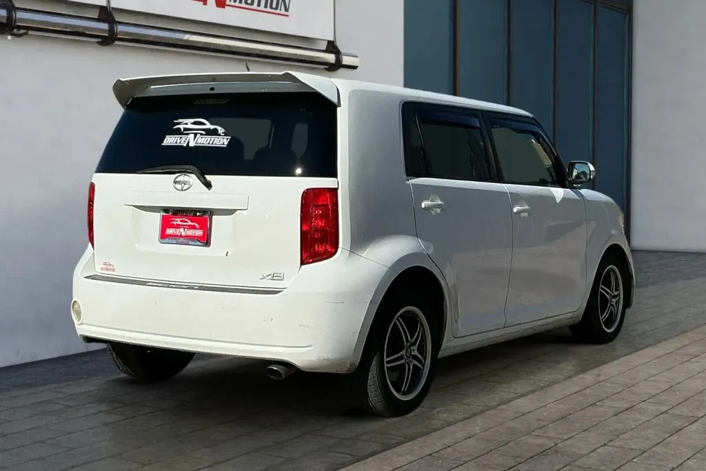 More photos of 2010 Scion xB Hatchback 4D at Drive N-Motion Greeley, CO