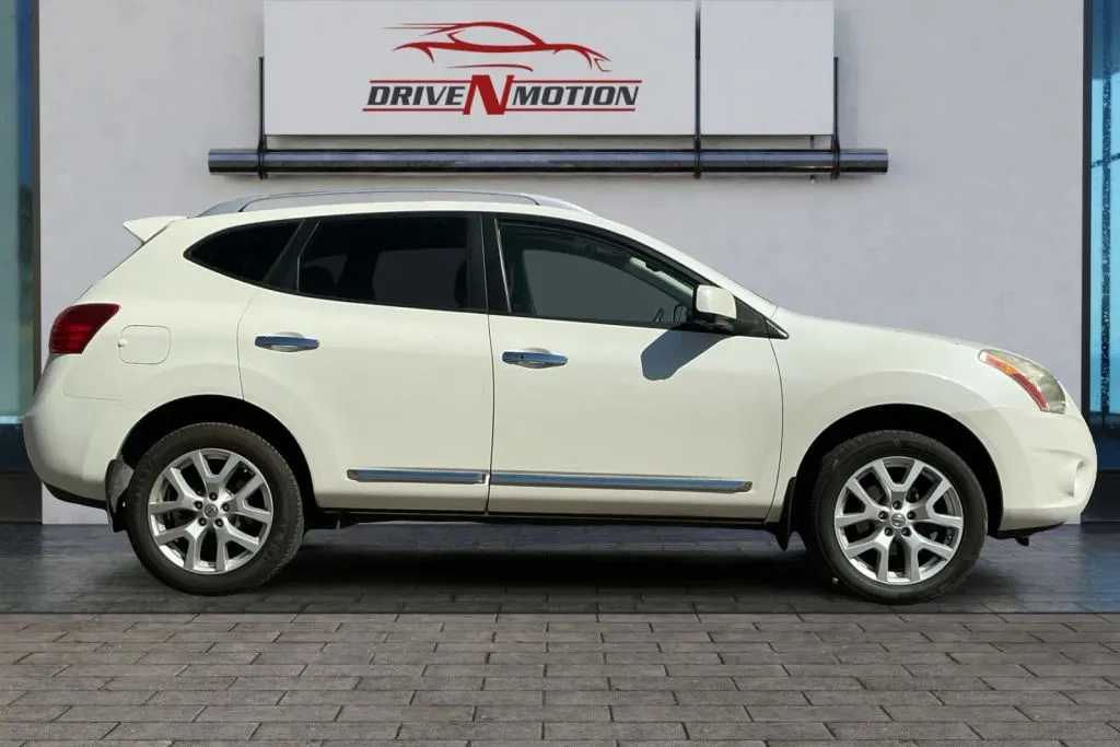 Another view of 2013 Nissan Rogue SV w/SL Pkg Sport Utility 4D for sale in Greeley, CO at Drive N-Motion Greeley