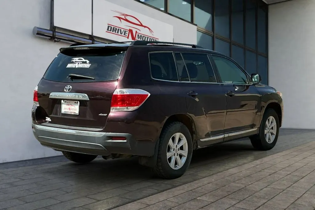 Another view of 2011 Toyota Highlander Sport Utility 4D for sale in Greeley, CO at Drive N-Motion Greeley