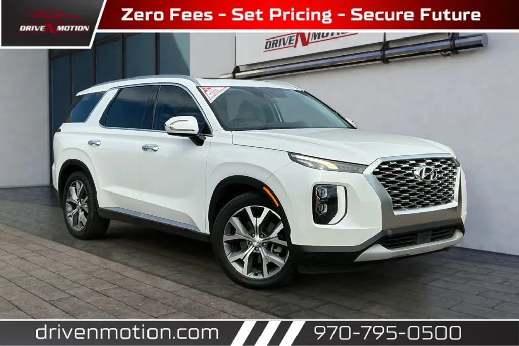 White 2020 Hyundai Palisade SEL Sport Utility 4D for sale in Greeley, CO