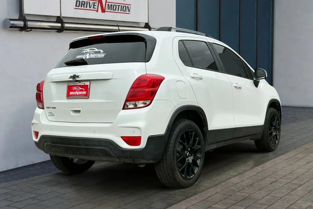More photos of 2022 Chevrolet Trax LT Sport Utility 4D at Drive N-Motion Greeley, CO