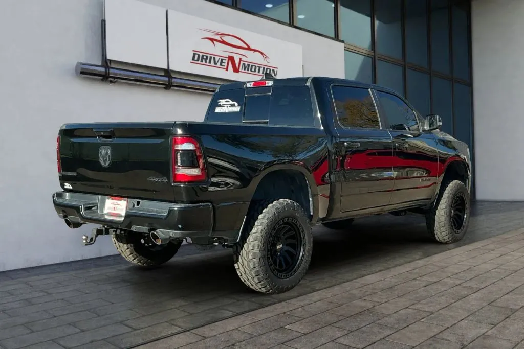 More photos of 2019 Ram 1500 Crew Cab Big Horn Pickup 4D 5 1/2 ft at Drive N-Motion Greeley, CO