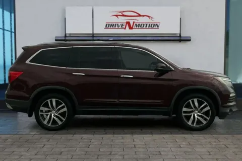 Photos of 2016 Honda Pilot Elite Sport Utility 4D for sale in Greeley, CO at Drive N-Motion Greeley
