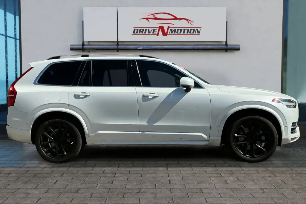 Photos of 2018 Volvo XC90 T6 Momentum Sport Utility 4D for sale in Greeley, CO at Drive N-Motion Greeley