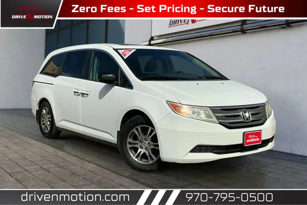 White 2013 Honda Odyssey EX-L Minivan 4D for sale in Greeley, CO