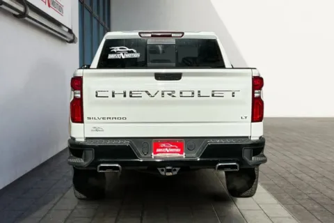 More photos of 2020 Chevrolet Silverado 1500 Crew Cab LT Trail Boss Pickup 4D 5 3/4 ft at Drive N-Motion Greeley, CO
