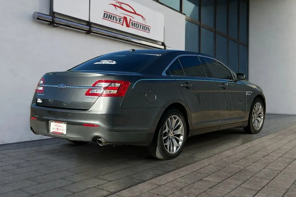 More photos of 2019 Ford Taurus Limited Sedan 4D at Drive N-Motion Greeley, CO