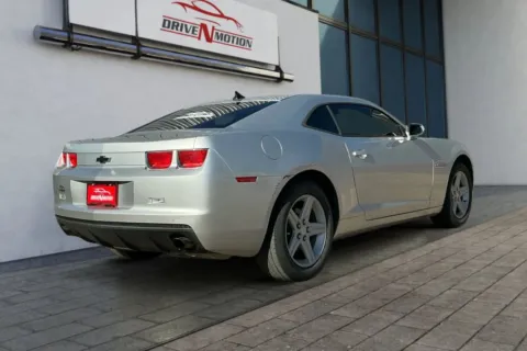 More photos of 2010 Chevrolet Camaro LT Coupe 2D at Drive N-Motion Greeley, CO