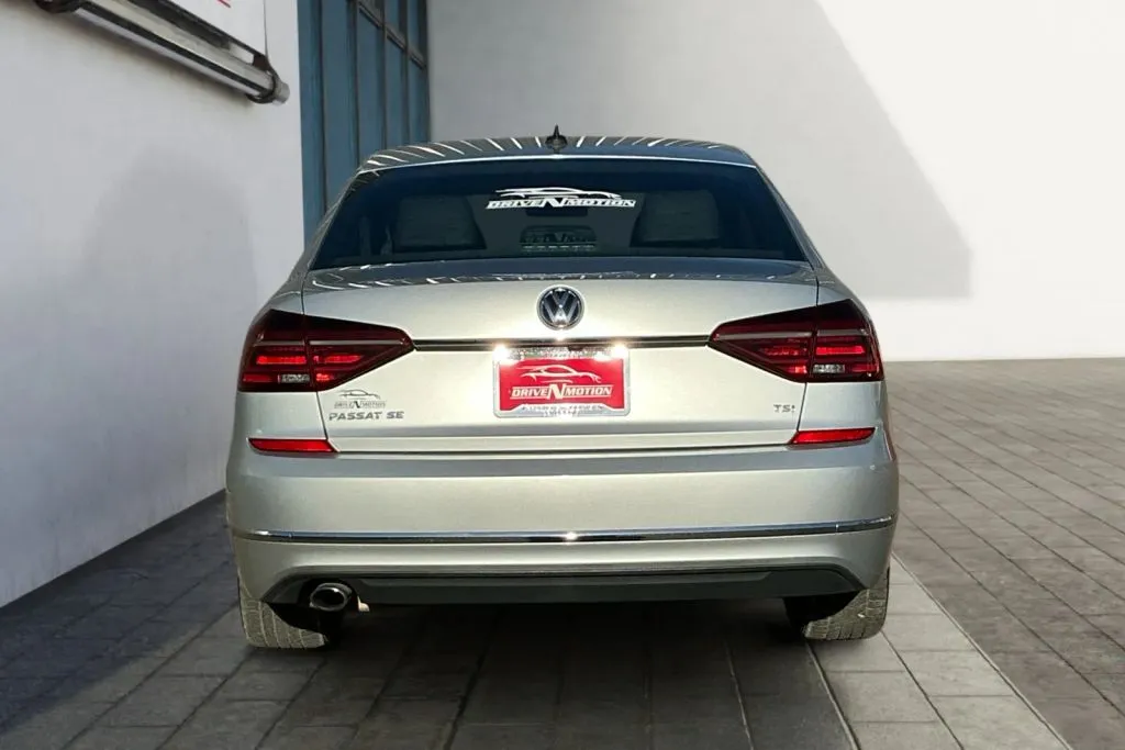 More photos of 2018 Volkswagen Passat 2.0T SE Sedan 4D at Drive N-Motion Greeley, CO