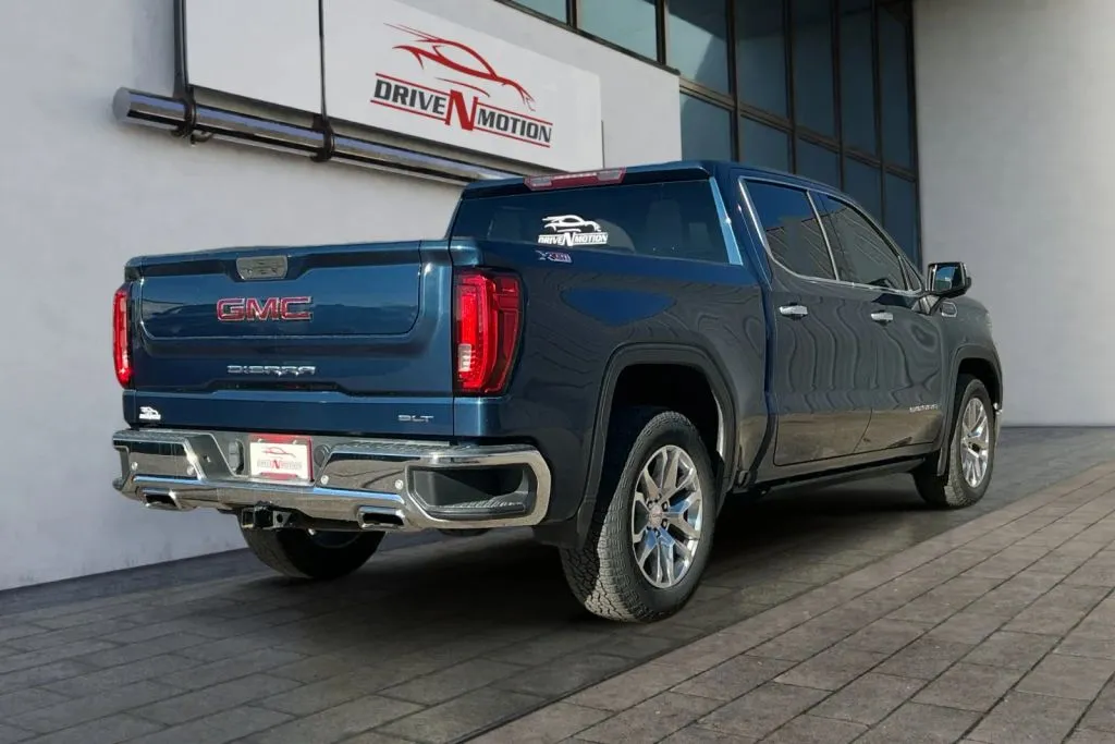More photos of 2019 GMC Sierra 1500 Crew Cab SLT Pickup 4D 5 3/4 ft at Drive N-Motion Greeley, CO