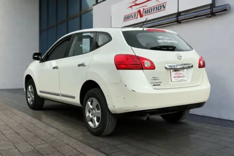 More photos of 2015 Nissan Rogue Select S Sport Utility 4D at Drive N-Motion Greeley, CO