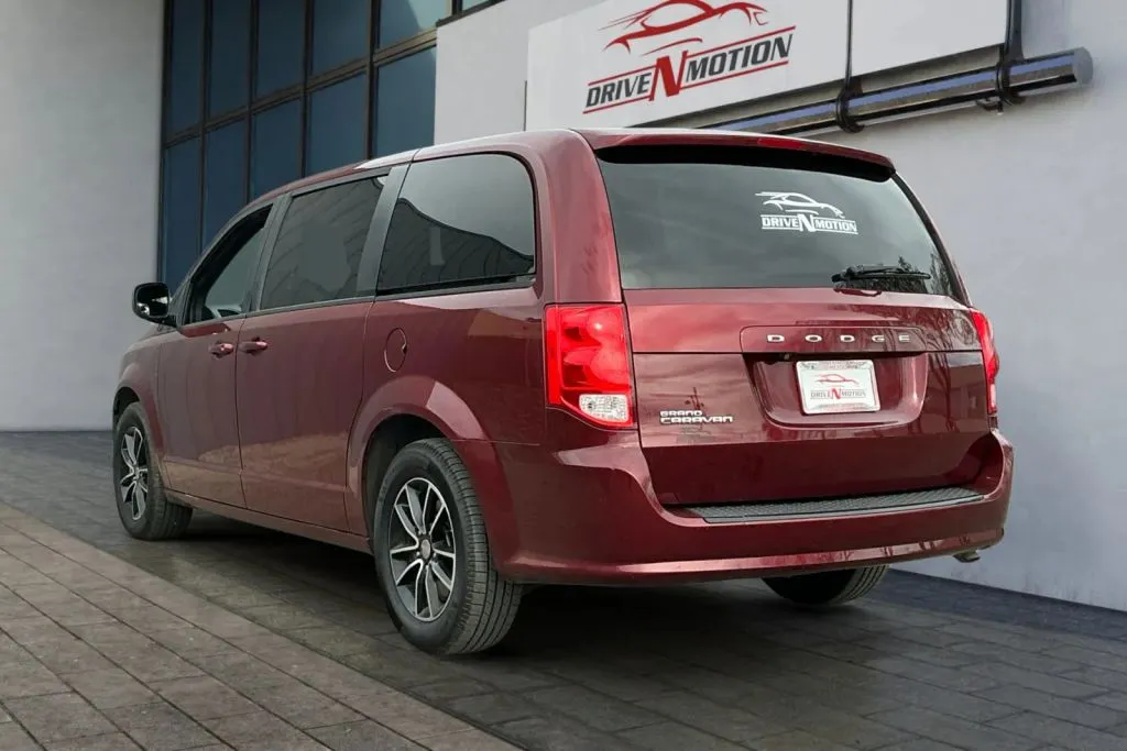 More photos of 2018 Dodge Grand Caravan Passenger SE Plus Minivan 4D at Drive N-Motion Greeley, CO