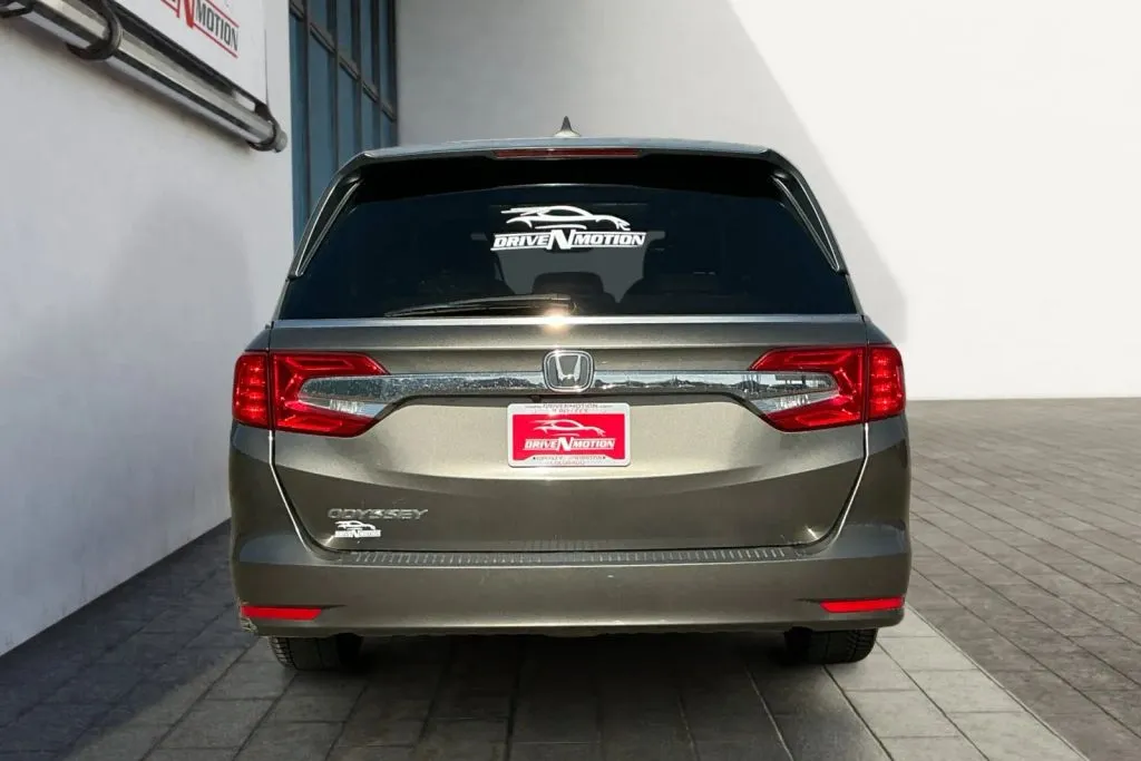 More photos of 2018 Honda Odyssey EX-L Minivan 4D at Drive N-Motion Greeley, CO