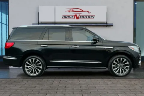 Photos of 2018 Lincoln Navigator Select Sport Utility 4D for sale in Greeley, CO at Drive N-Motion Greeley