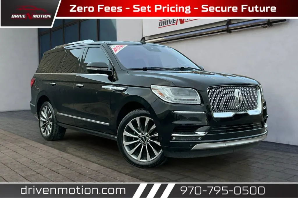Black 2018 Lincoln Navigator Select Sport Utility 4D for sale in Greeley, CO