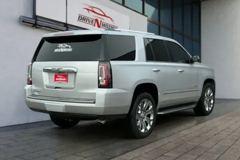 More photos of 2016 GMC Yukon Denali Sport Utility 4D at Drive N-Motion Greeley, CO