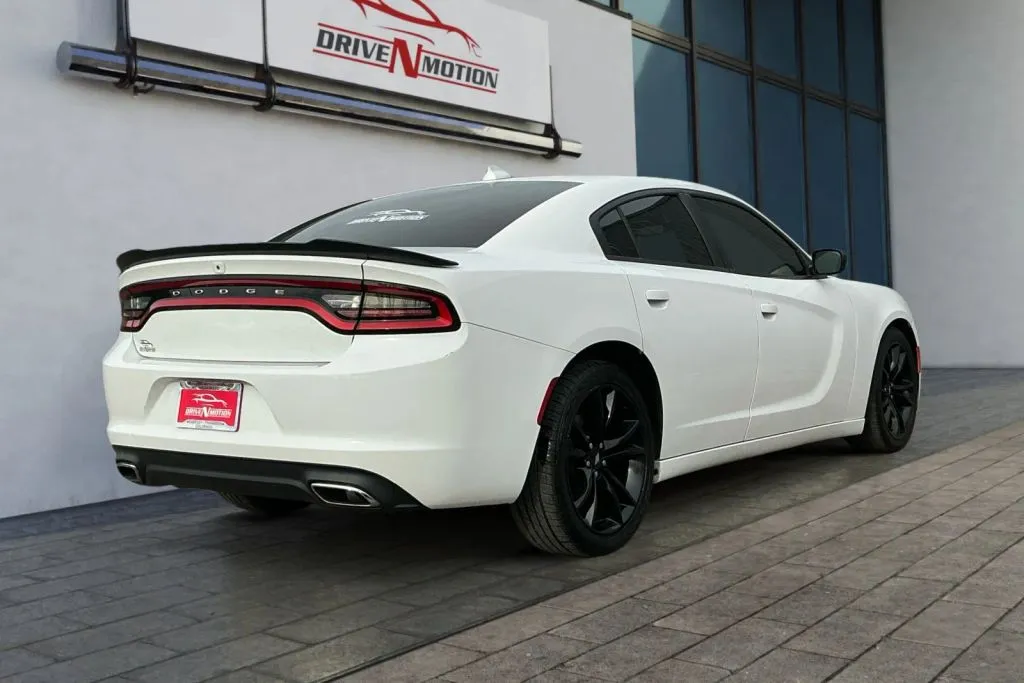 More photos of 2017 Dodge Charger R/T Sedan 4D at Drive N-Motion Greeley, CO
