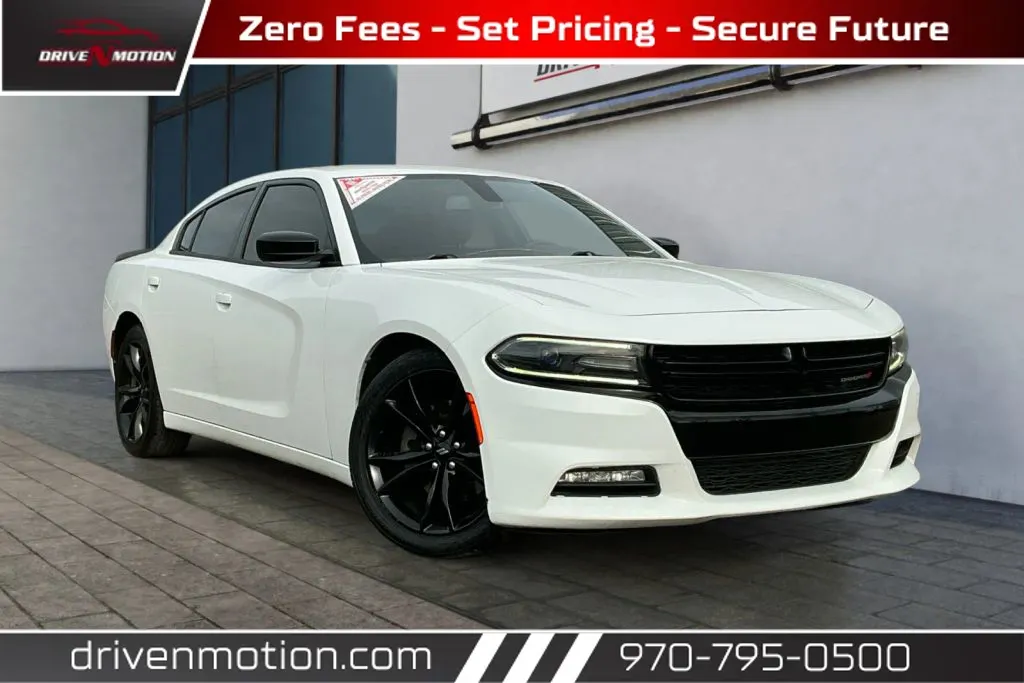 White 2017 Dodge Charger R/T Sedan 4D for sale in Greeley, CO