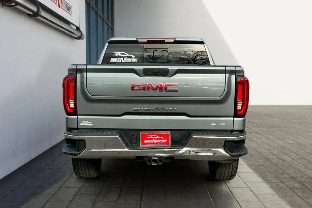 More photos of 2019 GMC Sierra 1500 Crew Cab SLT Pickup 4D 5 3/4 ft at Drive N-Motion Greeley, CO