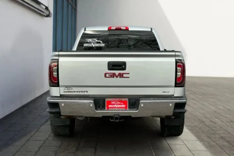 More photos of 2017 GMC Sierra 1500 Crew Cab SLT Pickup 4D 5 3/4 ft at Drive N-Motion Greeley, CO