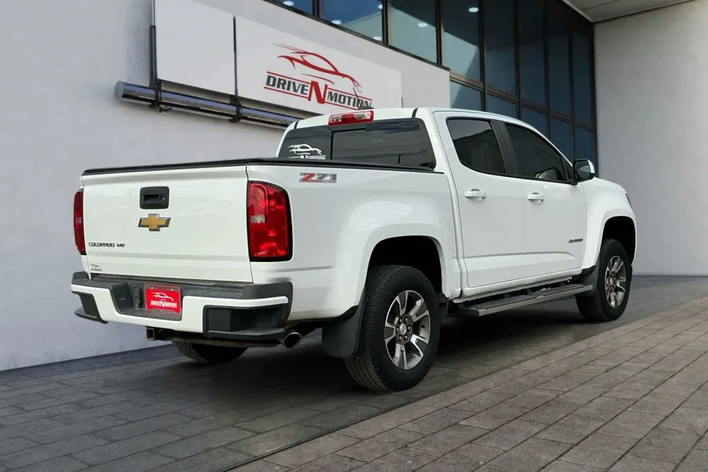 More photos of 2017 Chevrolet Colorado Crew Cab Z71 Pickup 4D 5 ft at Drive N-Motion Greeley, CO