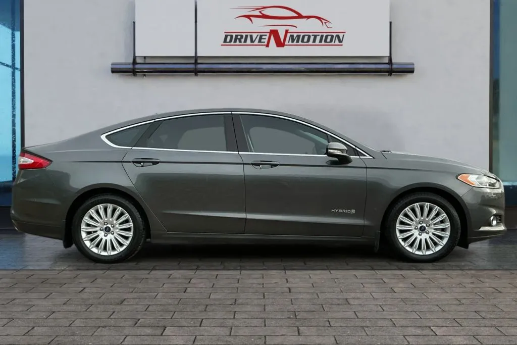 Another view of 2015 Ford Fusion SE Hybrid Sedan 4D for sale in Greeley, CO at Drive N-Motion Greeley