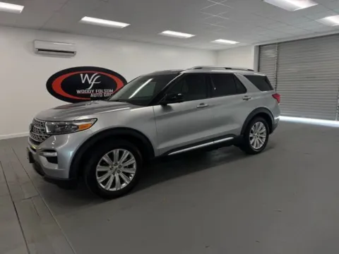 Photos of 2022 Ford Explorer Limited for sale in Baxley, GA at Woody Folsom Ford