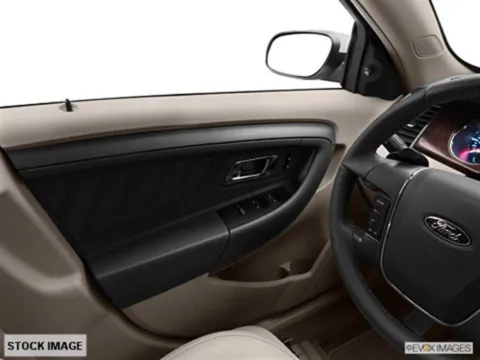 More photos of 2011 Ford Taurus SEL at Woody Folsom Ford, GA