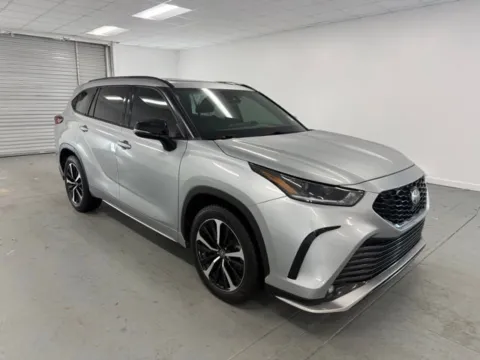Another view of 2022 Toyota Highlander XSE for sale in Baxley, GA at Woody Folsom Ford