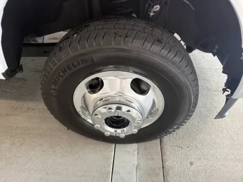 More photos of 2025 Ford Super Duty F-350 DRW LARIAT at Woody Folsom Ford, GA