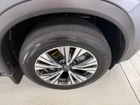 More photos of 2023 Nissan Rogue SV at Woody Folsom Nissan of Baxley, GA