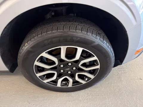 More photos of 2022 Ford Maverick LARIAT at Woody Folsom Nissan of Baxley, GA