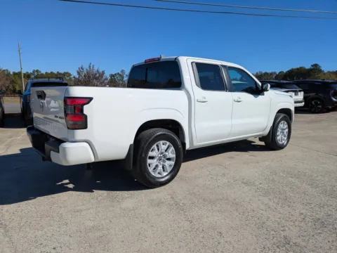 More photos of 2024 Nissan Frontier SV at Woody Folsom Nissan of Vidalia, GA