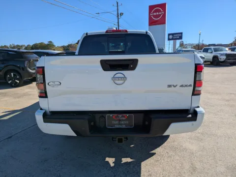 More photos of 2024 Nissan Frontier SV at Woody Folsom Nissan of Vidalia, GA