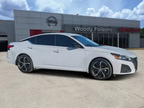 Gray 2023 Nissan Altima 2.5 SR for sale in Vidalia, GA