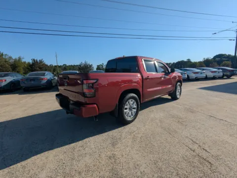 More photos of 2024 Nissan Frontier SV at Woody Folsom Nissan of Vidalia, GA