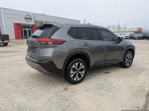 More photos of 2023 Nissan Rogue SV at Woody Folsom Nissan of Vidalia, GA