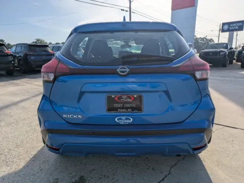 More photos of 2025 Nissan Kicks Play S at Woody Folsom Nissan of Vidalia, GA