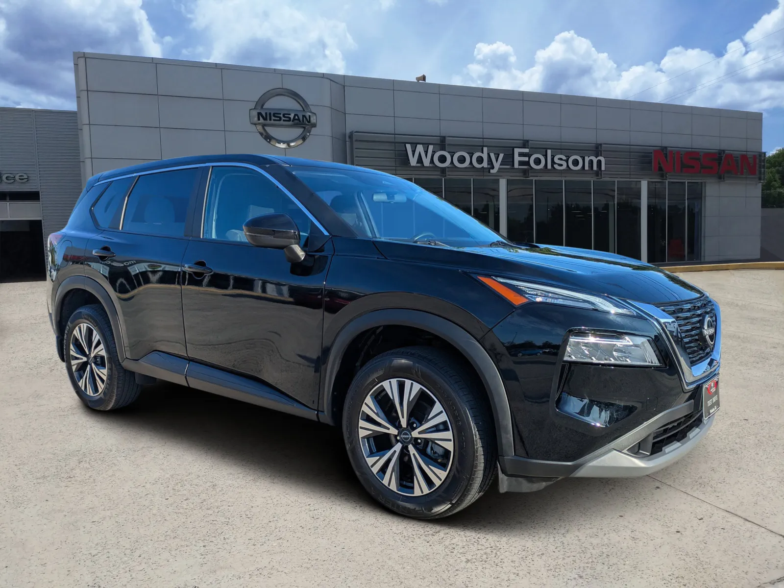 Black 2023 Nissan Rogue SV for sale in Vidalia, GA