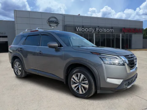 Gray 2023 Nissan Pathfinder SL for sale in Vidalia, GA