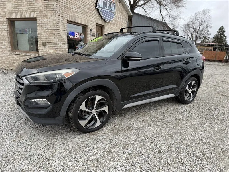 Black 2017 Hyundai TUCSON Value for sale in Wanatah, IN