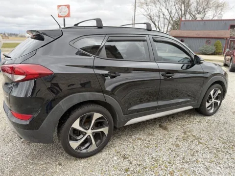 More photos of 2017 Hyundai TUCSON Value at Auto Island, IN
