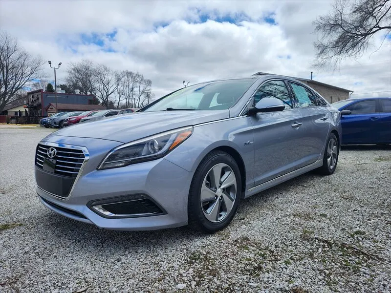 Blue 2016 Hyundai SONATA Hybrid Limited for sale in Wanatah, IN