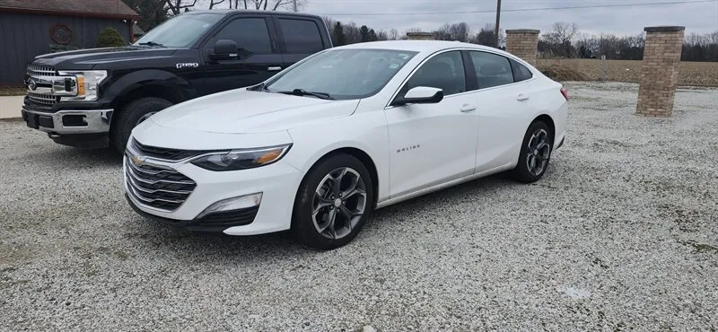 White 2024 Chevrolet Malibu LT for sale in Wanatah, IN