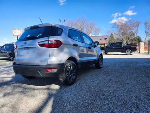 More photos of 2018 Ford EcoSport S at Auto Island, IN